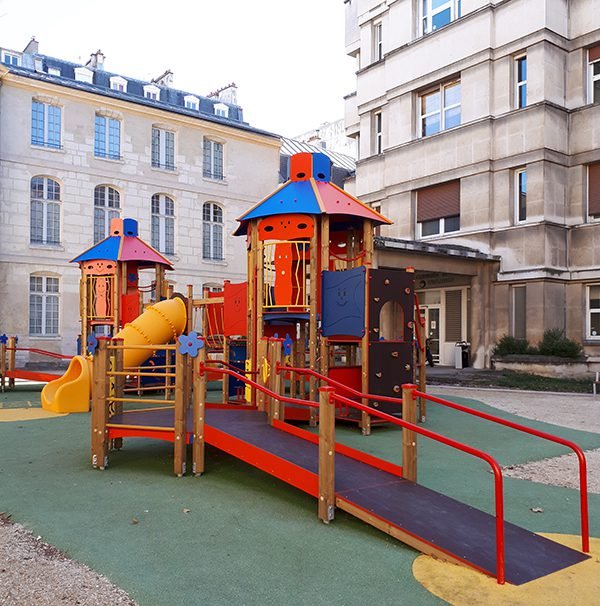 Une aire de jeux inclusive à l&rsquo;Hôpital Necker
